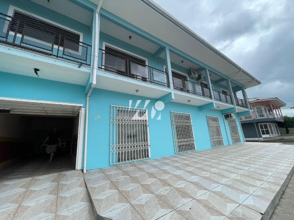 Casa em Ponte do Imaruim, Palhoça. 3 quartos, 115m². Imagem 1 de 14